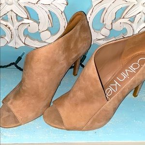 Calvin Klein 4 inch suede heels